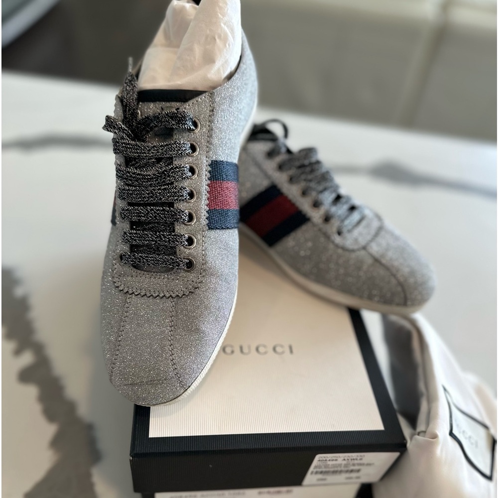 Gucci
Gucci Metallic Silver Glitter Web Detail Studded Low Top Sneakers Size 41